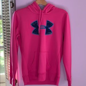 Girl’s Under Armour Sweatshirt